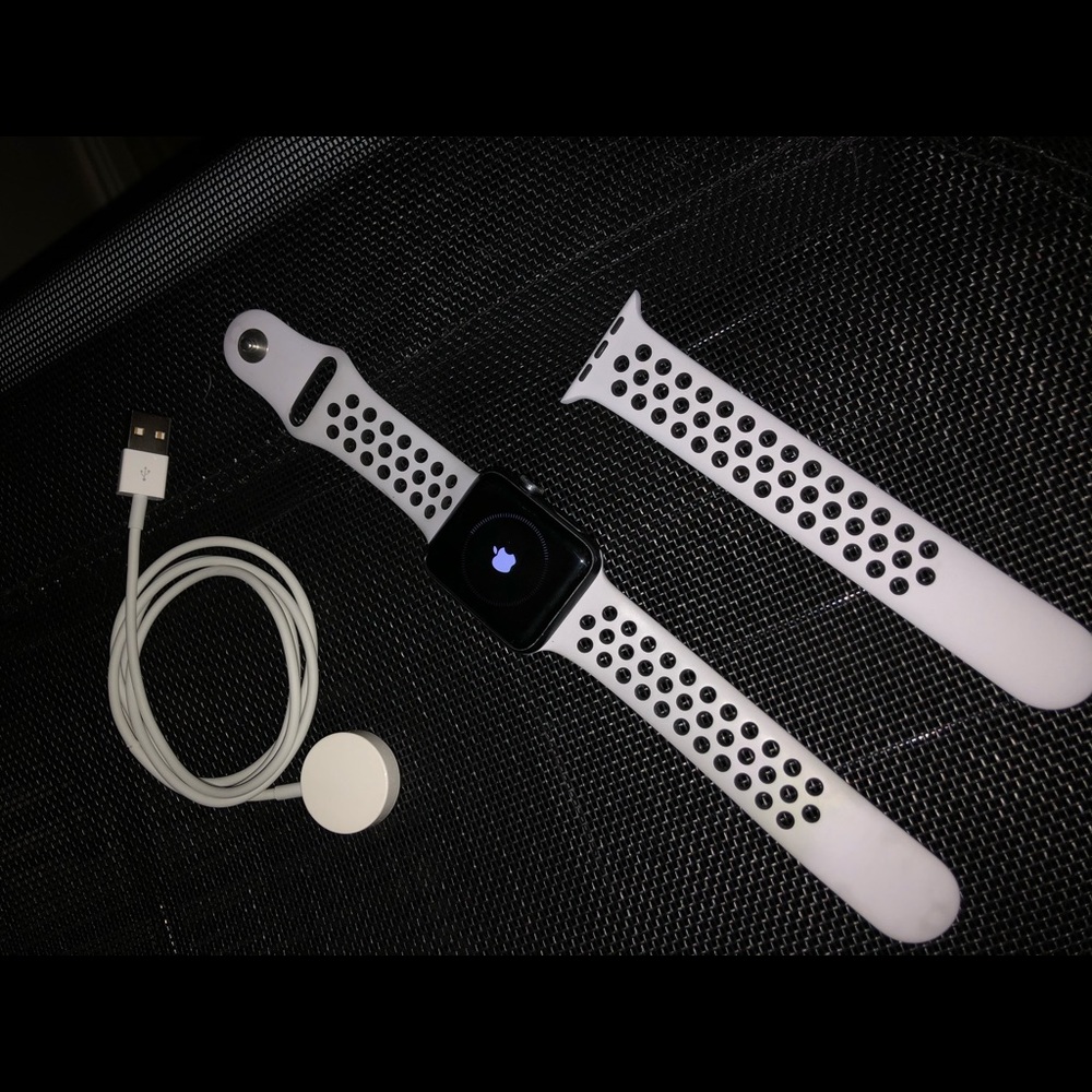 Nike Apple Watch Series 2, 42mm